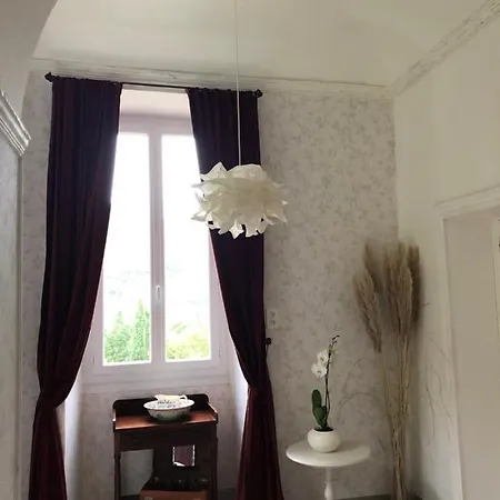 Les Dames De Florent בית הארחה