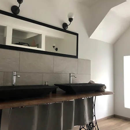 Les Dames De Florent Saint-Florent-sur-Auzonnet