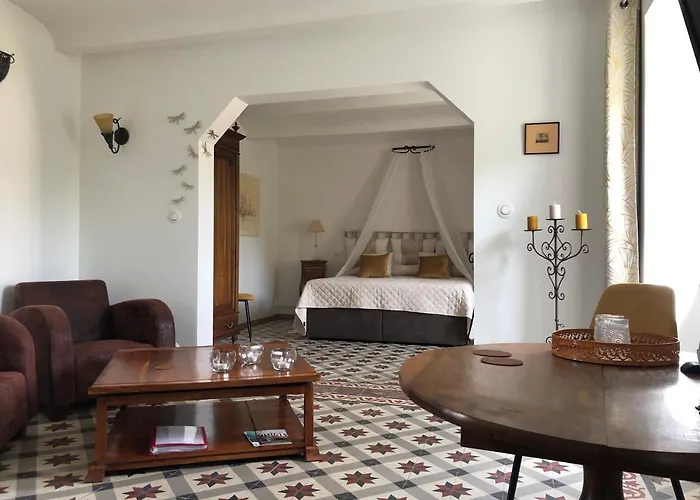 Gasthof Les Dames De Florent Saint-Florent-sur-Auzonnet