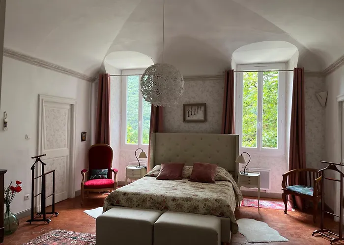 Les Dames De Florent 4* Saint-Florent-sur-Auzonnet
